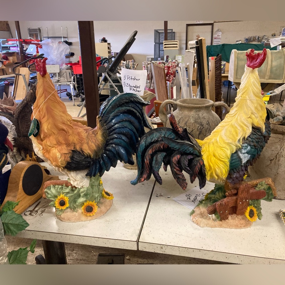 Chicken Garden Statues